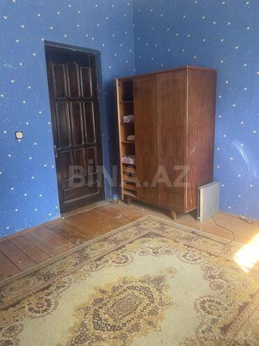 8 otaqlı həyət evi/bağ evi - Novxanı q. - 250 m² (22)