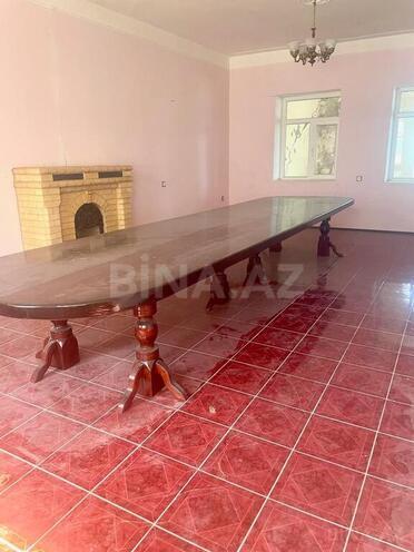 8 otaqlı həyət evi/bağ evi - Novxanı q. - 250 m² (12)