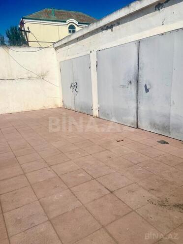 8 otaqlı həyət evi/bağ evi - Novxanı q. - 250 m² (21)