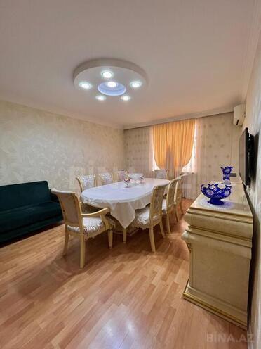 3 otaqlı köhnə tikili - Lökbatan q. - 100 m² (1)