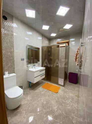 5 otaqlı həyət evi/bağ evi - Novxanı q. - 280 m² (12)