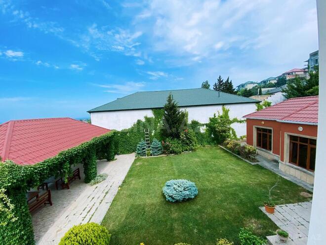 5 otaqlı həyət evi/bağ evi - Novxanı q. - 280 m² (1)