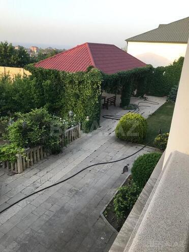 5 otaqlı həyət evi/bağ evi - Novxanı q. - 280 m² (9)