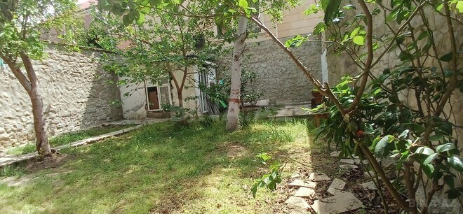 3 otaqlı həyət evi/bağ evi - Qaraçuxur q. - 75 m² (2)