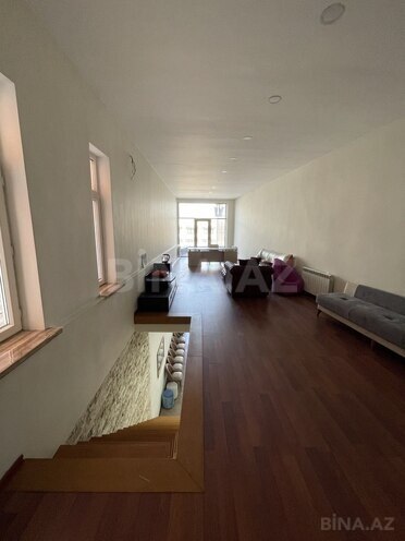 Obyekt - Ağ şəhər q. - 200 m² (16)