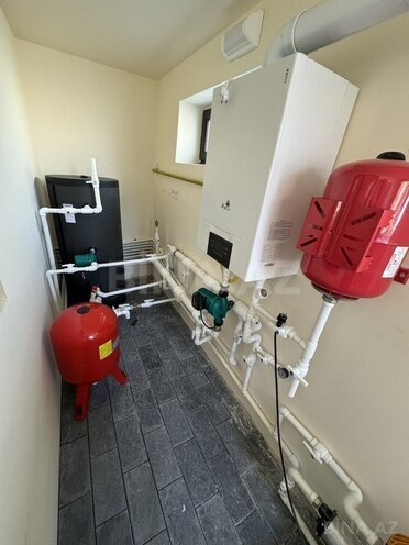 6 otaqlı həyət evi/bağ evi - Köhnə Günəşli q. - 276.8 m² (25)