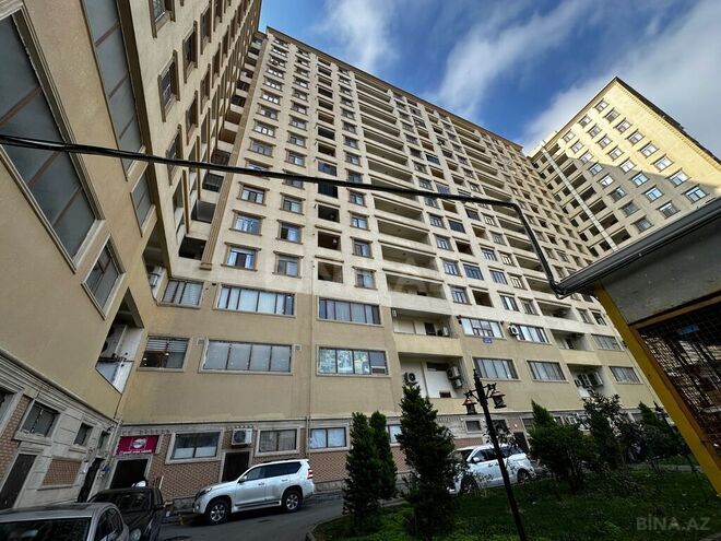 3 otaqlı yeni tikili - İnşaatçılar m. - 136 m² (1)