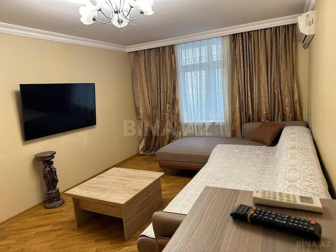 3-комн. вторичка - м. Нариман Нариманов - 70 м² (1)