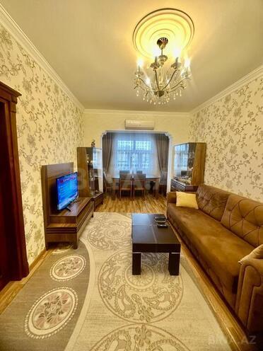 3 otaqlı köhnə tikili - Azadlıq Prospekti m. - 80 m² (4)