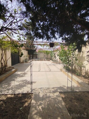 8 otaqlı həyət evi/bağ evi - Biləcəri q. - 320 m² (10)
