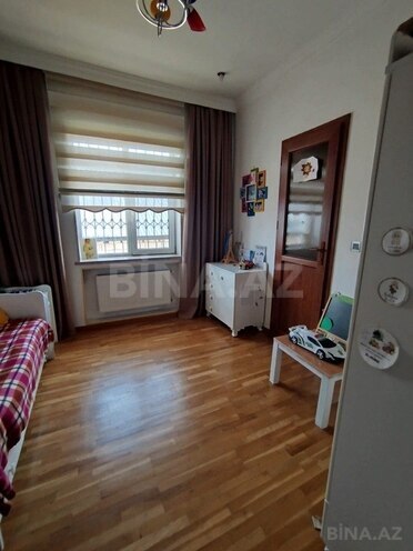 8 otaqlı həyət evi/bağ evi - Biləcəri q. - 320 m² (20)