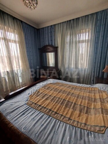 8 otaqlı həyət evi/bağ evi - Biləcəri q. - 320 m² (22)