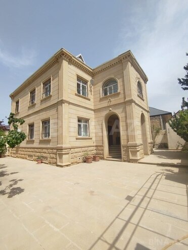 8 otaqlı həyət evi/bağ evi - Biləcəri q. - 320 m² (1)