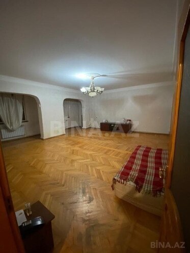 5 otaqlı köhnə tikili - Bakıxanov q. - 112 m² (1)