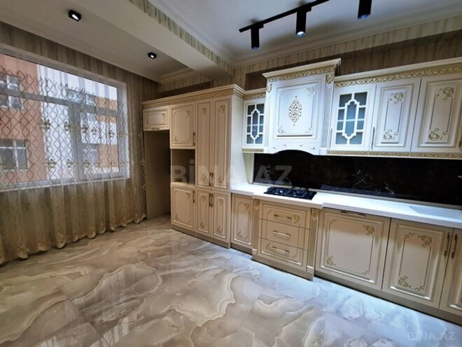 3-комн. новостройка - м. Кара Караев - 105 м² (13)