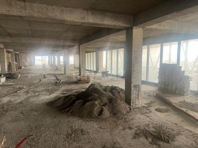 Obyekt - Neftçilər m. - 1700 m² (9)