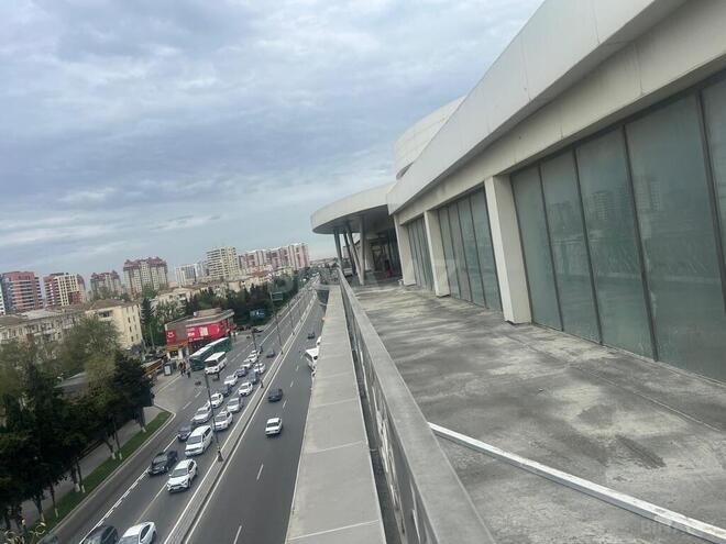 Obyekt - Neftçilər m. - 1700 m² (1)