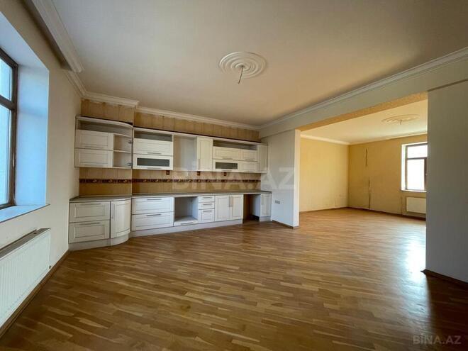 8 otaqlı həyət evi/bağ evi - NZS q. - 450 m² (10)