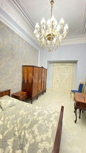 3-комн. вторичка - м. Сахил - 120 м² (13)