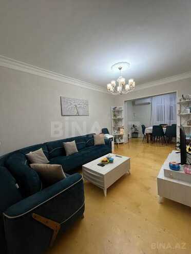 4 otaqlı köhnə tikili - İnşaatçılar m. - 100 m² (4)