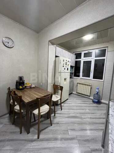 4 otaqlı köhnə tikili - İnşaatçılar m. - 100 m² (14)