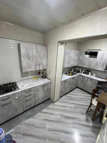 4 otaqlı köhnə tikili - İnşaatçılar m. - 100 m² (16)