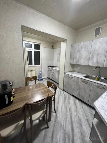 4 otaqlı köhnə tikili - İnşaatçılar m. - 100 m² (17)