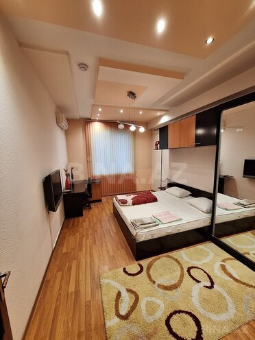 3 otaqlı yeni tikili - Nizami m. - 140 m² (5)