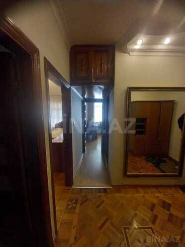 3 otaqlı köhnə tikili - 8-ci mikrorayon q. - 85 m² (13)