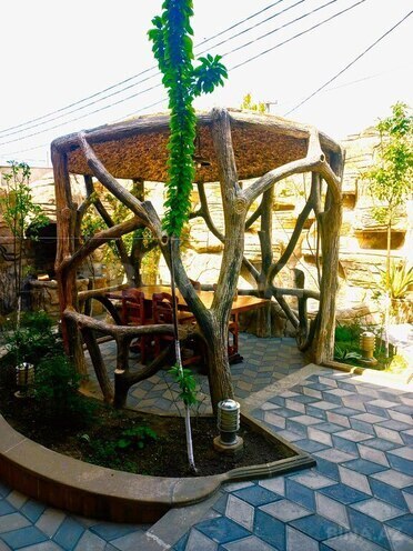 8 otaqlı həyət evi/bağ evi - Binəqədi q. - 300 m² (4)