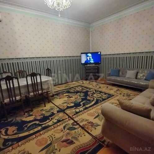 7 otaqlı həyət evi/bağ evi - Bakıxanov q. - 360 m² (7)