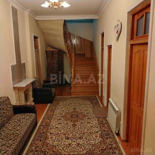 7 otaqlı həyət evi/bağ evi - Bakıxanov q. - 360 m² (8)