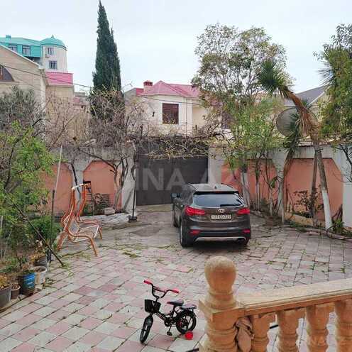 7 otaqlı həyət evi/bağ evi - Bakıxanov q. - 360 m² (2)