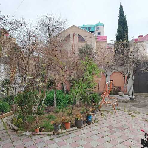 7 otaqlı həyət evi/bağ evi - Bakıxanov q. - 360 m² (4)