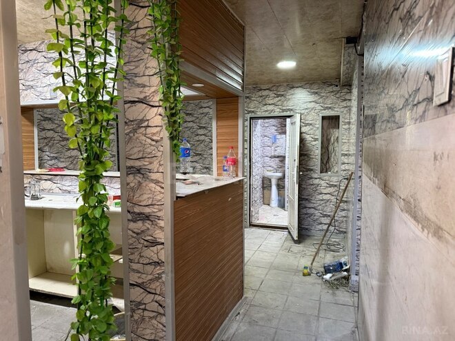 Obyekt - İnşaatçılar m. - 190 m² (1)