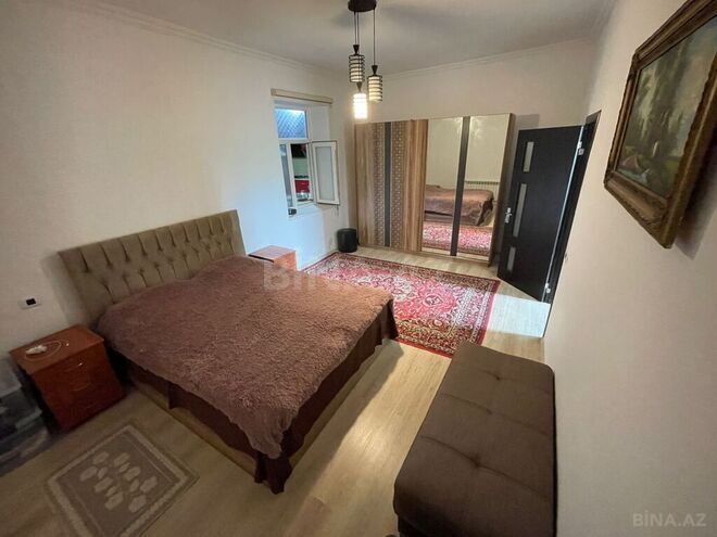 6 otaqlı həyət evi/bağ evi - Yeni Suraxanı q. - 200 m² (2)
