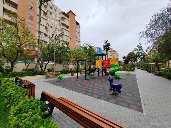 3-комн. вторичка - м. Ахмедлы - 65 м² (1)