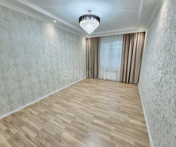 3 otaqlı köhnə tikili - Azadlıq Prospekti m. - 70 m² (4)