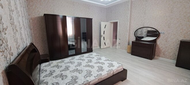 6 otaqlı həyət evi/bağ evi - Görədil q. - 410 m² (23)