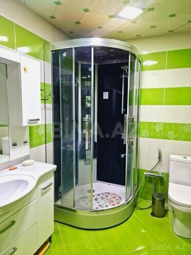 3-комн. новостройка - м. 28 мая - 135 м² (9)