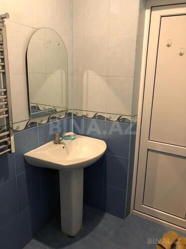 5 otaqlı həyət evi/bağ evi - Binə q. - 200 m² (15)