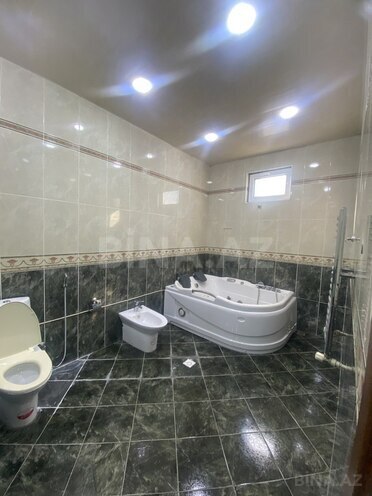 7 otaqlı həyət evi/bağ evi - İnşaatçılar m. - 600 m² (30)