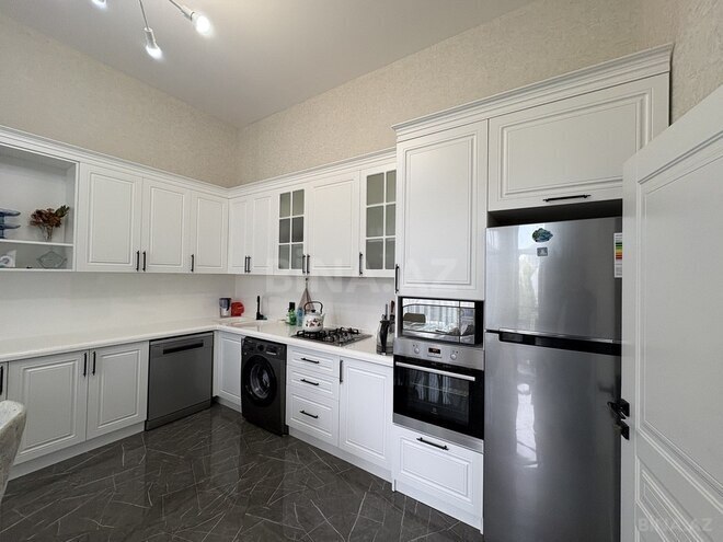 4 otaqlı həyət evi/bağ evi - Mərdəkan q. - 200 m² (28)