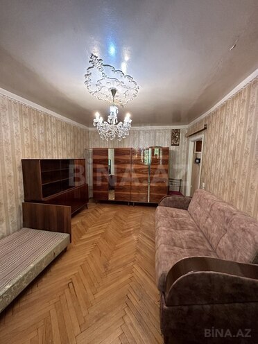 1 otaqlı köhnə tikili - İnşaatçılar m. - 35 m² (2)