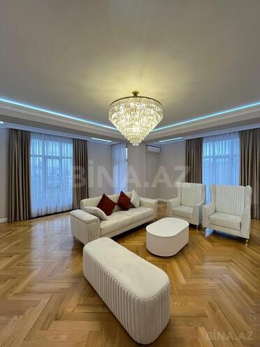 Продаётся 3-комн. новостройка 147 м², Наримановский  р., photo 1 from 24