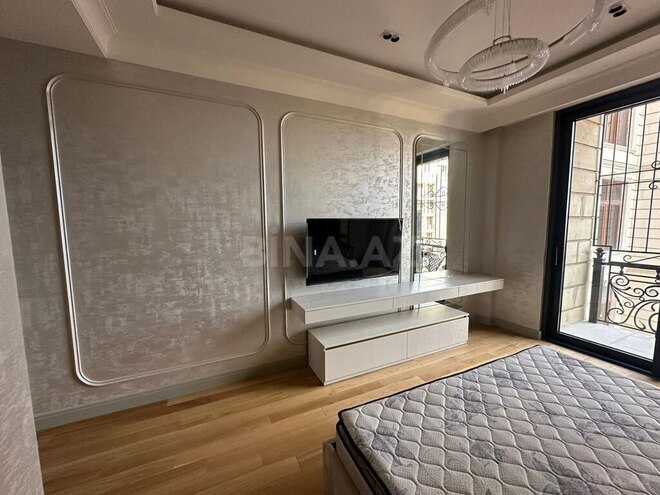 Сдаётся 3-комн. новостройка 175 м², м. 28 мая, photo 3 from 28