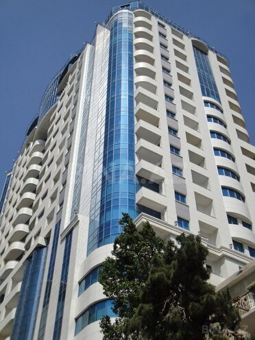 3-комн. новостройка - м. 28 мая - 150 м² (1)