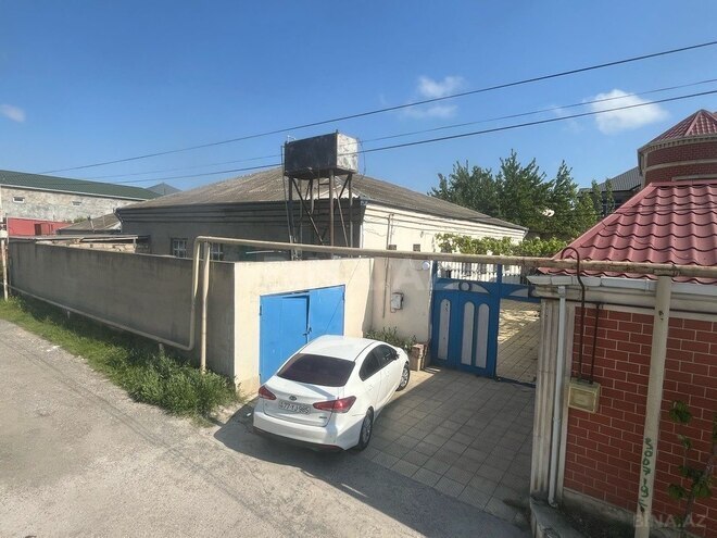 10 otaqlı həyət evi/bağ evi - Bakıxanov q. - 270 m² (2)