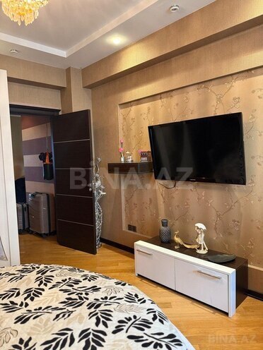 3-комн. новостройка - м. Шах Исмаил Хатаи - 127 м² (6)