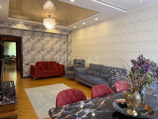 3-комн. новостройка - м. Шах Исмаил Хатаи - 127 м² (3)